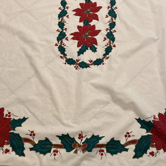 Vintage Kitschy Christmas Tablecloth Rectangular 80x60 Retro MCM Holiday Decor - Picture 8 of 8